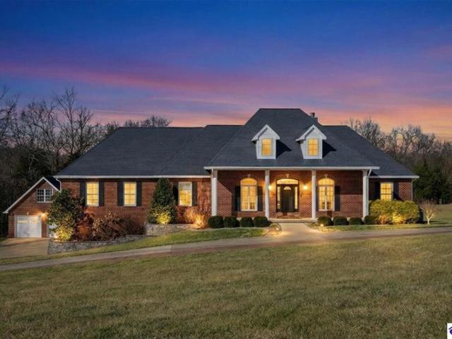 House for sale in Cecilia, Kentucky
