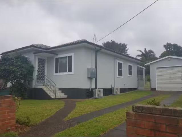 House for rent in Bomaderry, New South Wales
