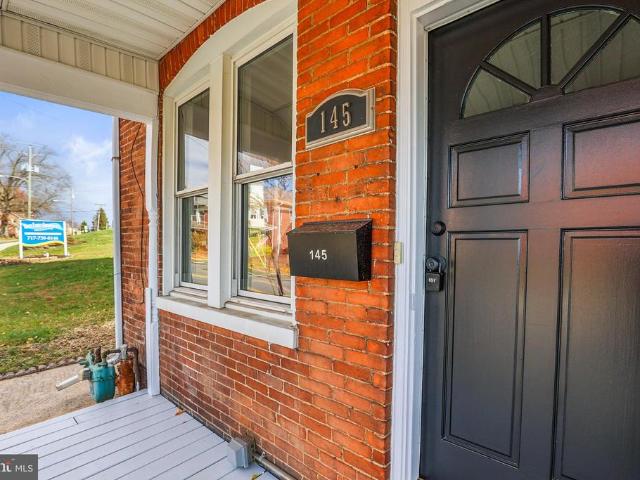 Townhouse for sale in Spring Grove, Pennsylvania