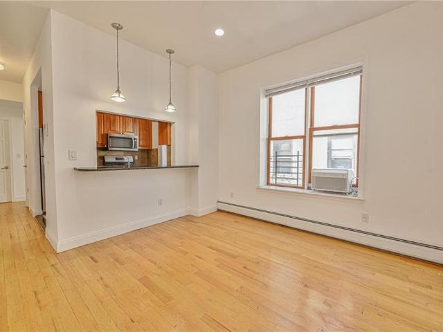 Condo for sale in Arverne, New York