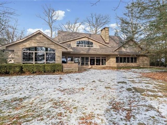 House for sale in Renfrew, Pennsylvania