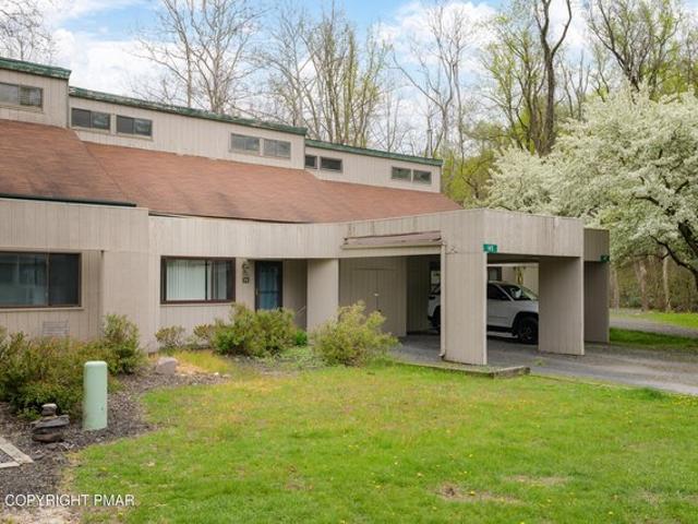 Townhouse for sale in Bartonsville, Pennsylvania