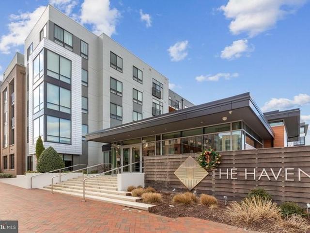 Condo for sale in Oxon Hill, Maryland