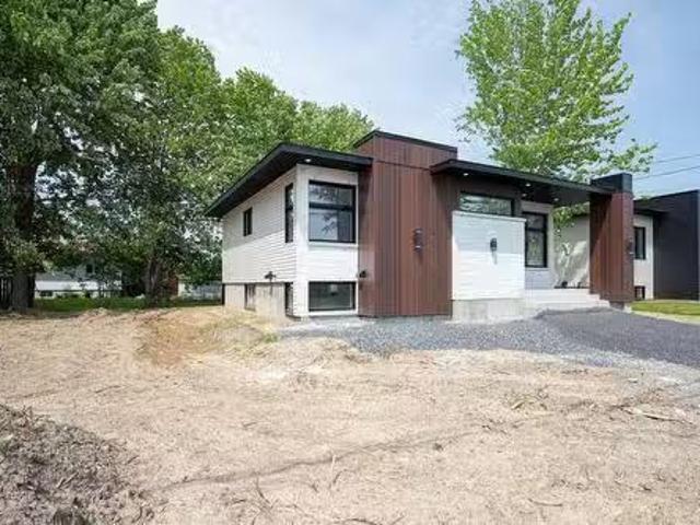 House for sale in Saint-jean-sur-richelieu, Quebec