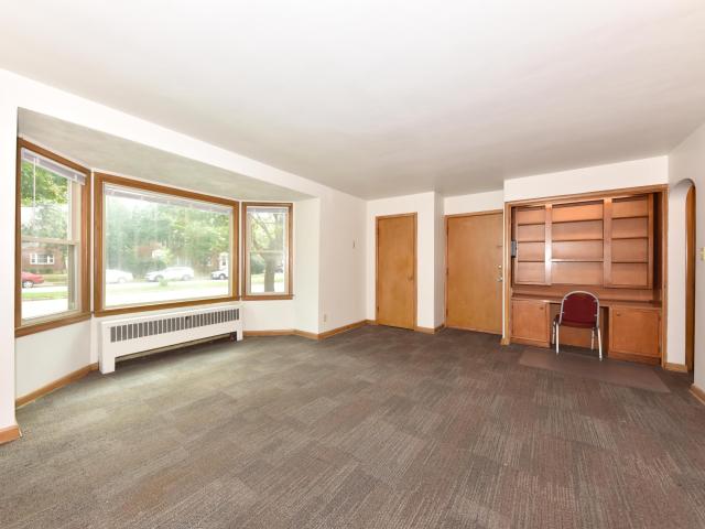 House for sale in Honey Creek Parkway, Milwaukee