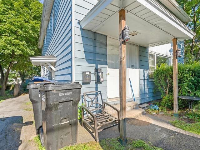 House for sale in Syracuse, New York