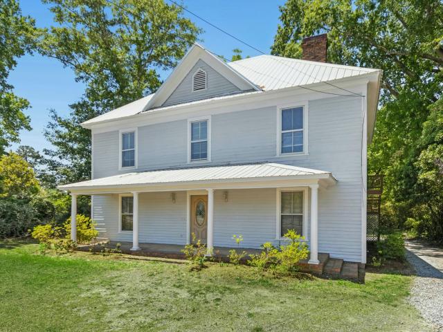 House for sale in Broadway, North Carolina