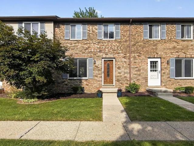 Condo for sale in Sheffield Square Condominiums, Saline