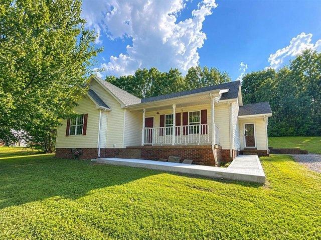 House for sale in Adolphus, Kentucky