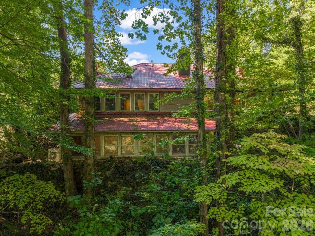 House for sale in Tryon, Polk County