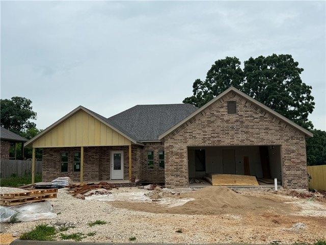 House for sale in Ark