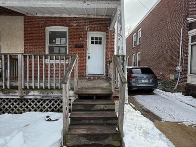 Townhouse for sale in Ardmore, Pennsylvania