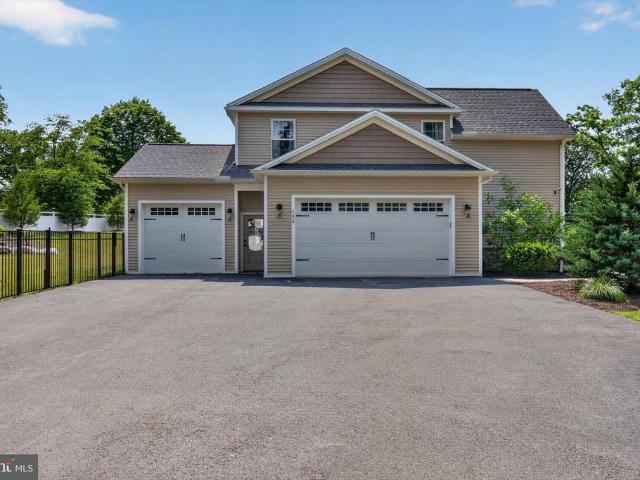 House for sale in Cumberland, Pennsylvania