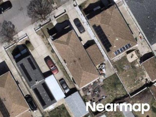 House for sale in Queens, Arverne