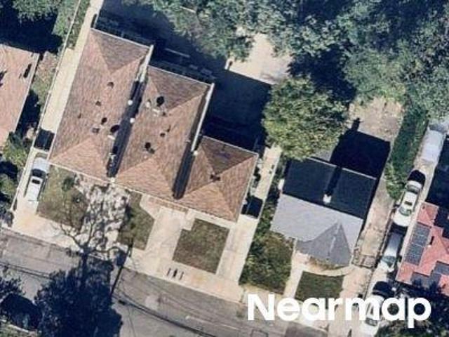 House for sale in Queens, Arverne