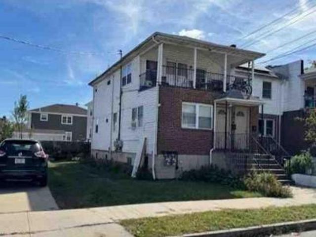 House for sale in Queens, Arverne