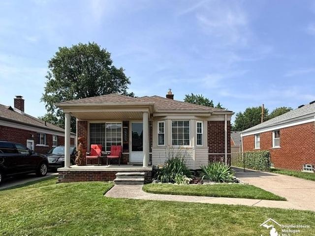 House for sale in Allen Park, Michigan
