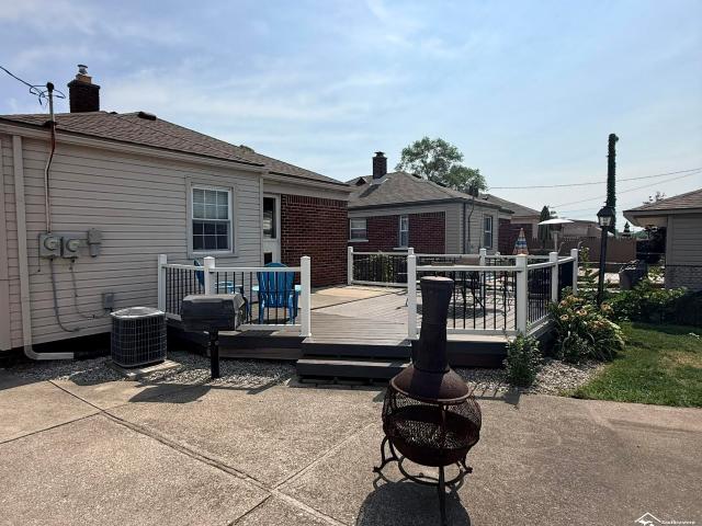 House for sale in Allen Park, Michigan