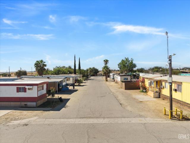 Commercial for sale in Lost Hills, California