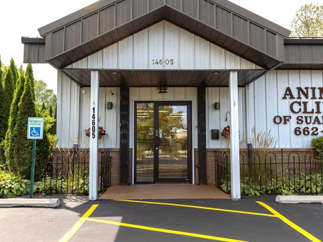 Commercial for sale in Suamico, Wisconsin