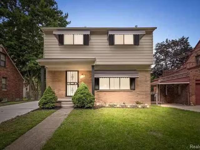 House for sale in Detroit