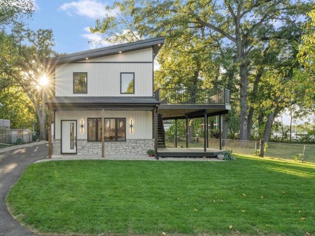 House for sale in Cedar Lake, Indiana