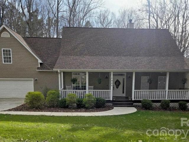 House for sale in Iron Station, North Carolina