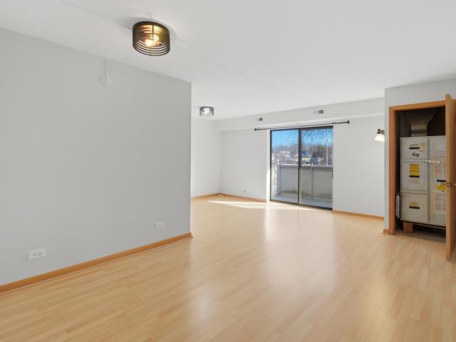 Property for sale in Schaumburg, Illinois