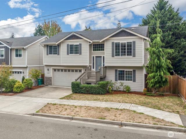 House for sale in Shoreline, Washington