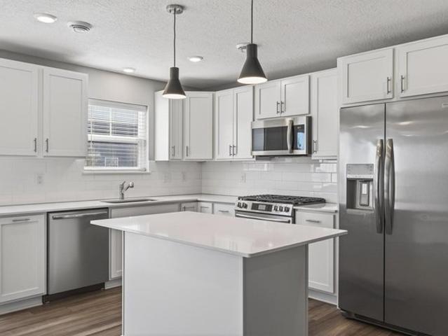 Townhouse for sale in Hennepin, Minnesota