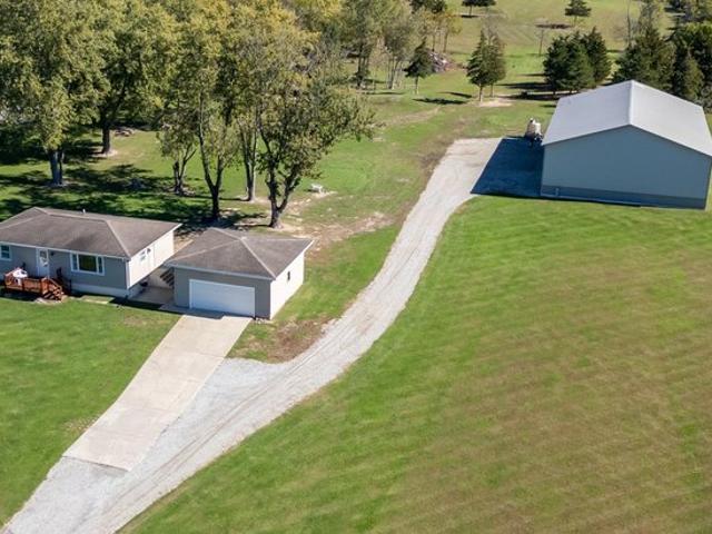 House for sale in Crown Point, Lake County