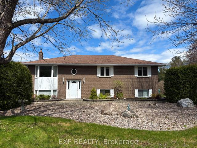Farm for sale in Renfrew, Ontario