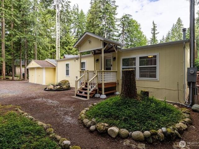 House for sale in Deming, Washington