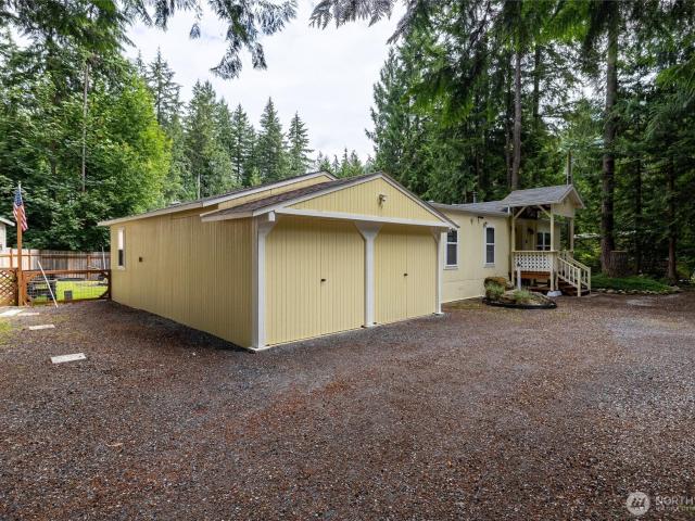 House for sale in Deming, Washington