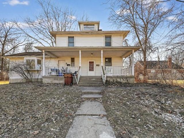 House for sale in Evanston, Roselawn