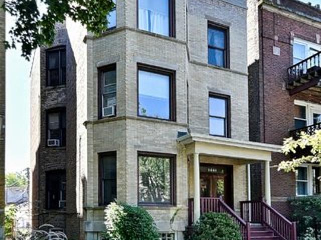 House for sale in Chicago, Cook County