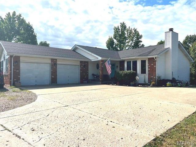 House for sale in Bowling Green, Pike County