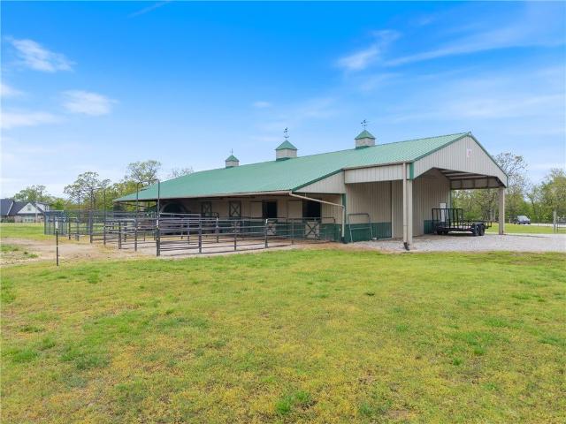 House for sale in Ark