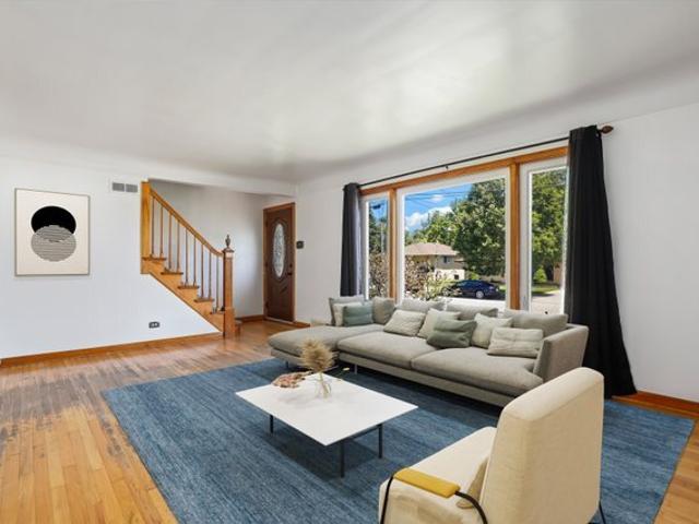 House for sale in Posen, Illinois