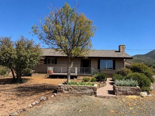 House for sale in Dewey, Arizona