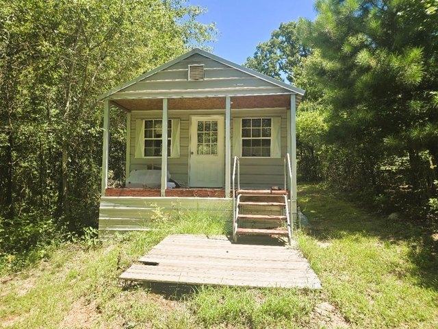 House for sale in Marion, Texas