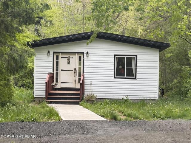 House for sale in Bartonsville, Pennsylvania