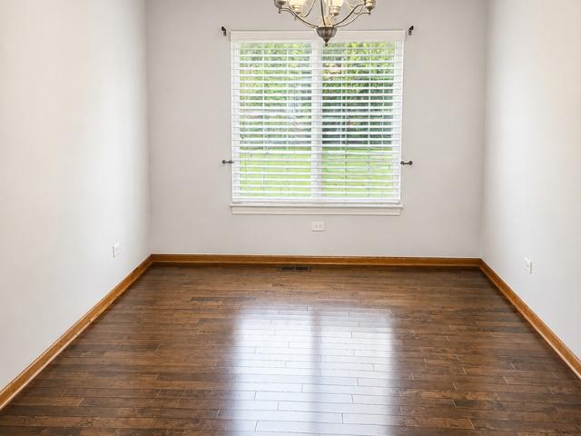 Property for rent in Glendale Heights, Illinois