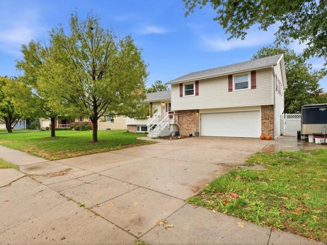 House for sale in McPherson, McPherson County