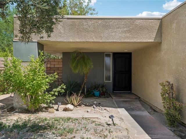 Condo for sale in Palm Springs, California