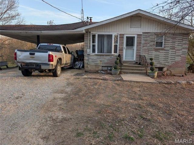 House for sale in Bond, Illinois