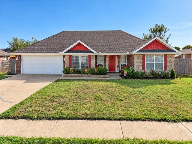 House for sale in Pea Ridge, Benton County