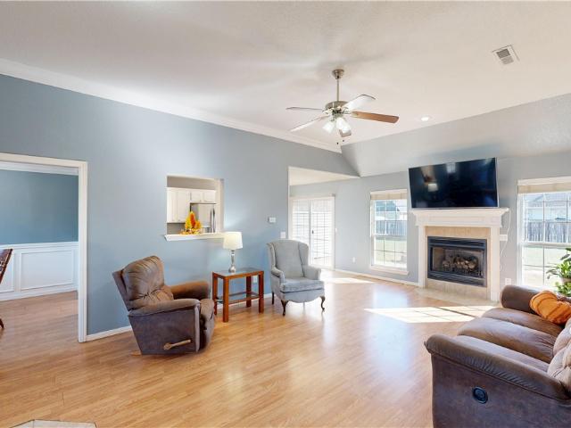 House for sale in Pea Ridge, Benton County