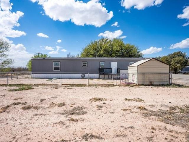 House for sale in Gardendale, Texas