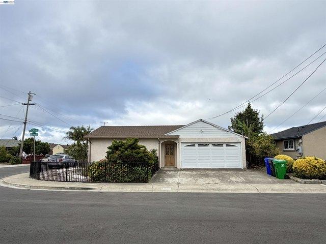 House for sale in San Leandro, California